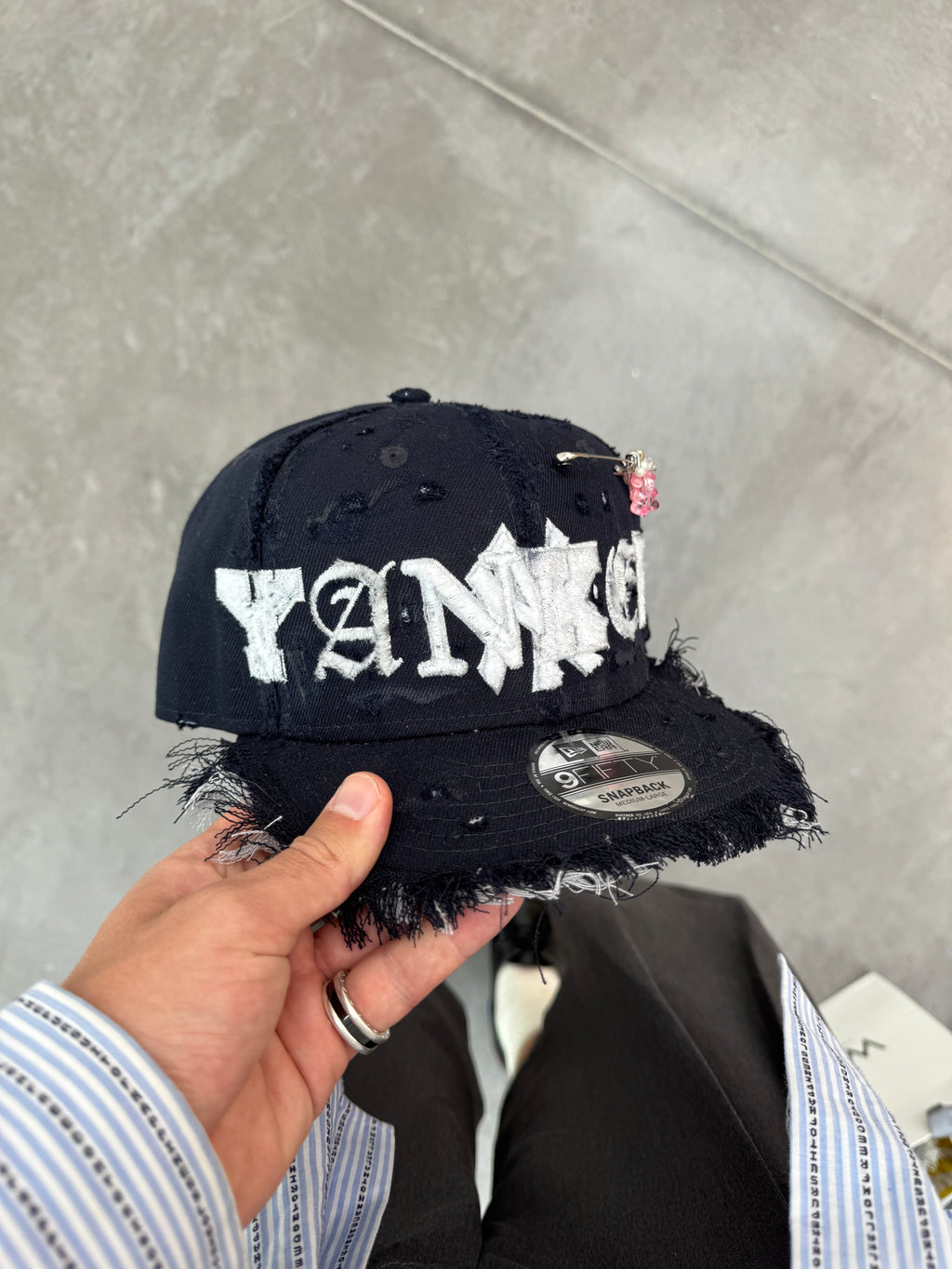 Cap NY ajustable visière plate