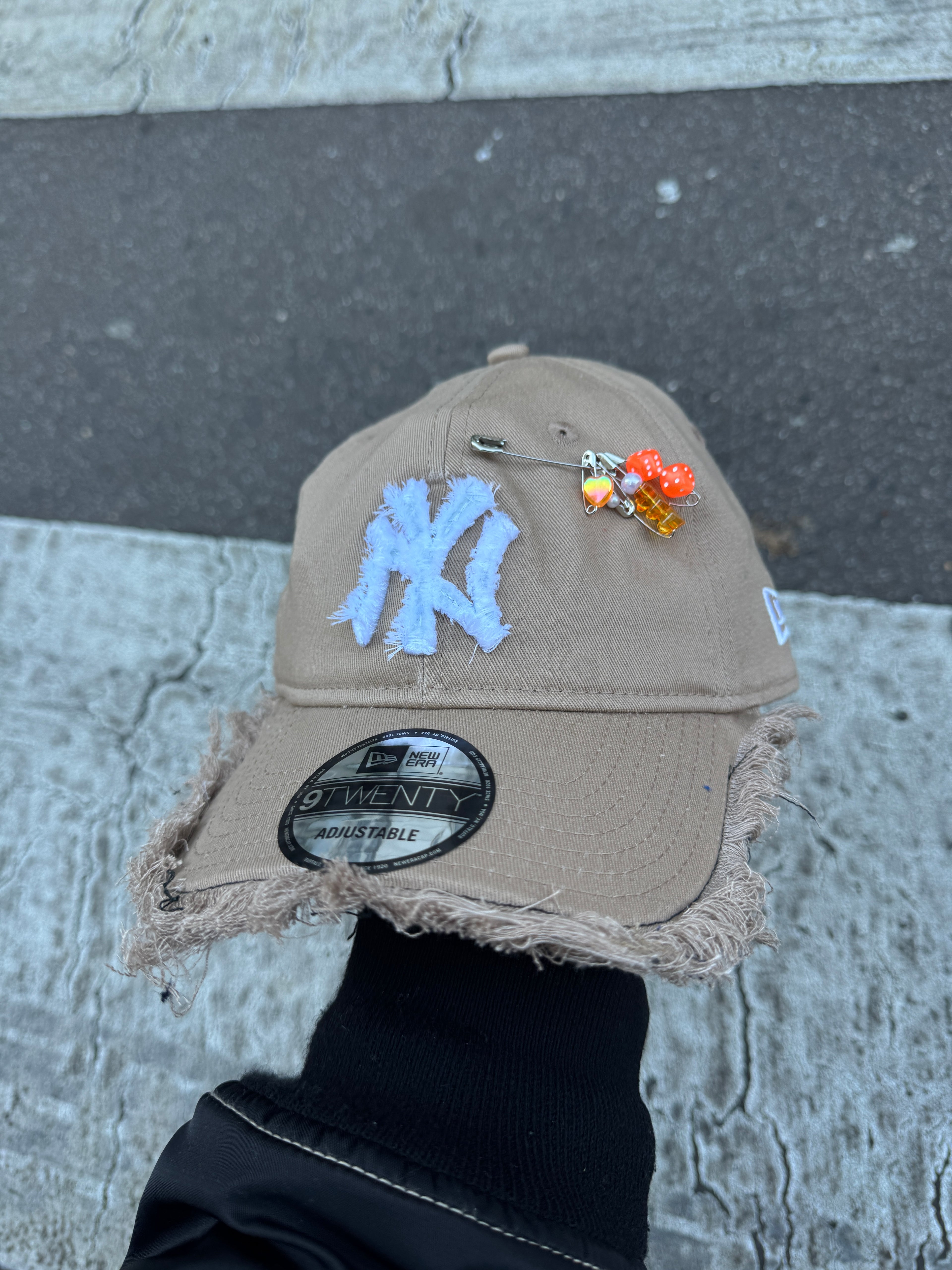Casquette NY ajustable visière ronde