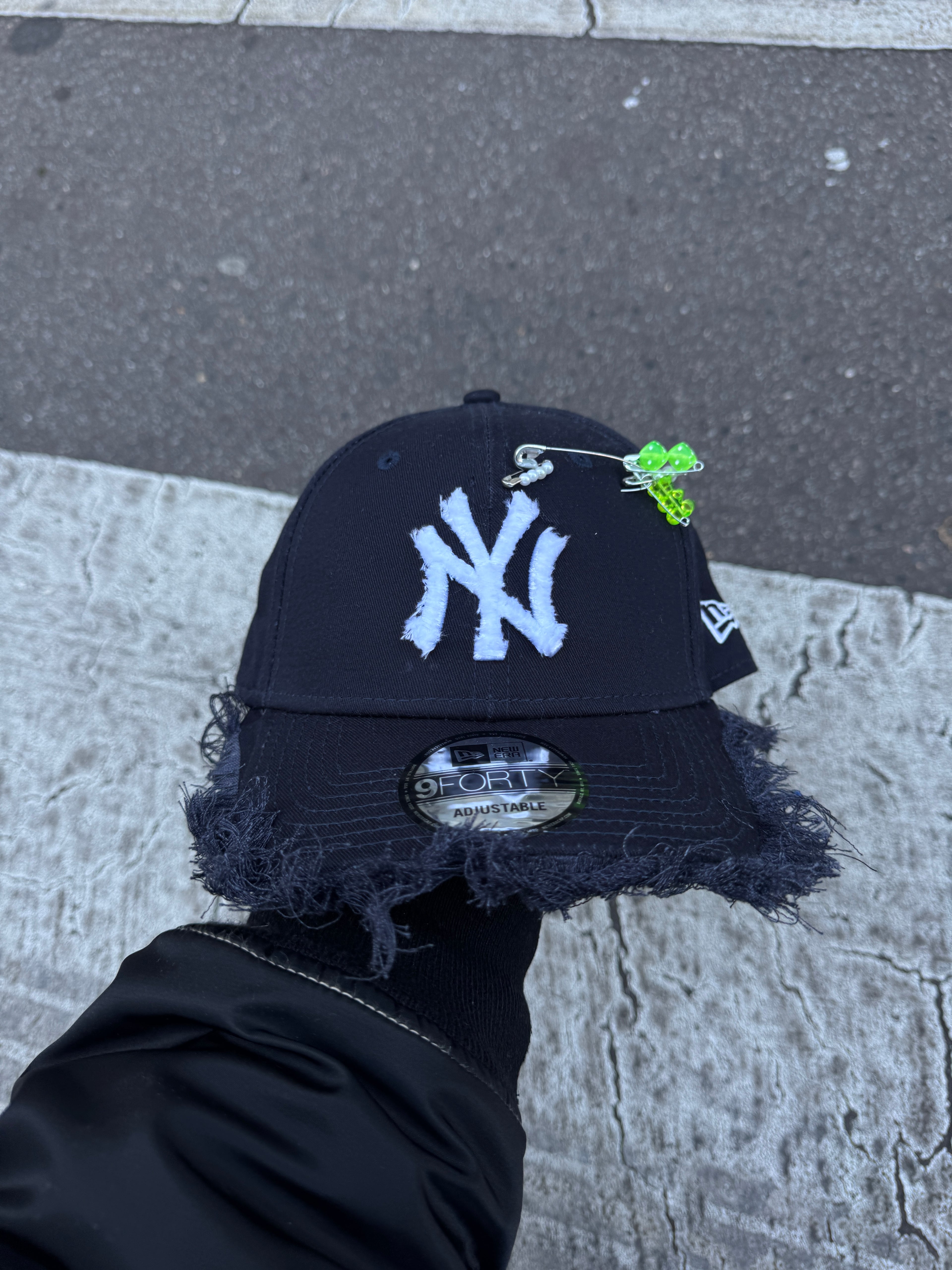 Cap NY ajustable visière ronde