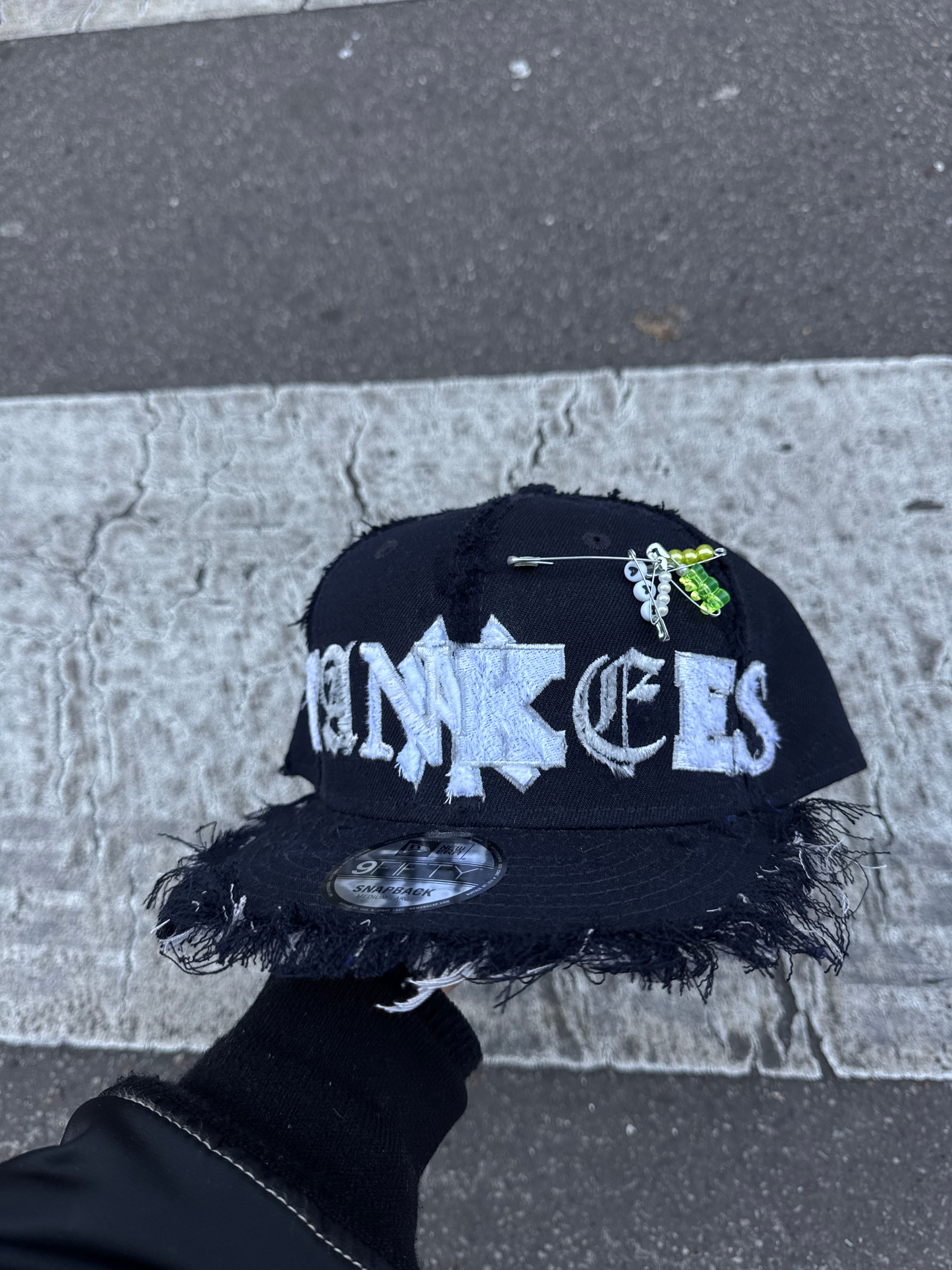 Cap NY ajustable visière plate