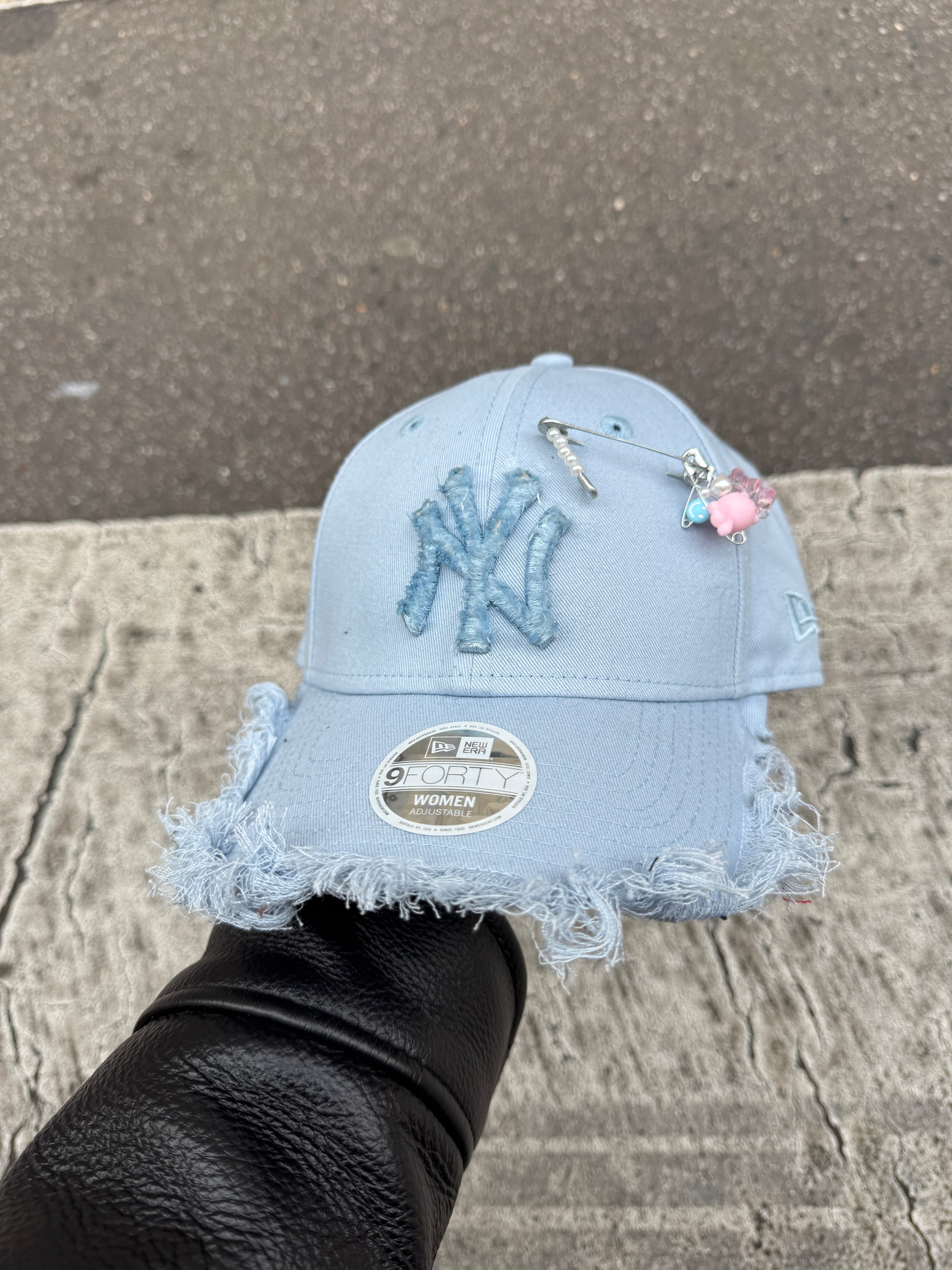 Cap NY ajustable visière ronde